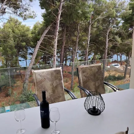 Sunshine, Sea View & Beach! 아파트 *