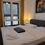 Апартаменты Sunshine, Sea View & Beach!