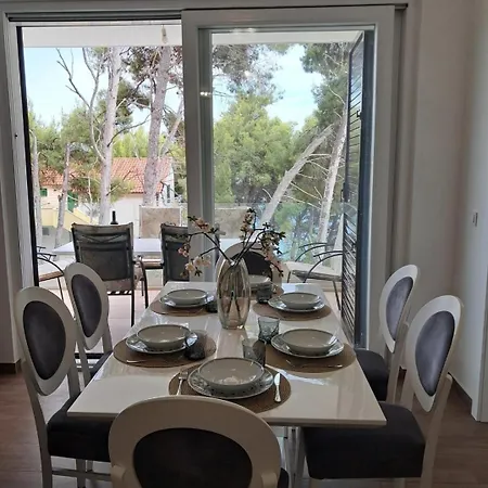 Sunshine, Sea View & Beach! Appartamento Ivan Dolac